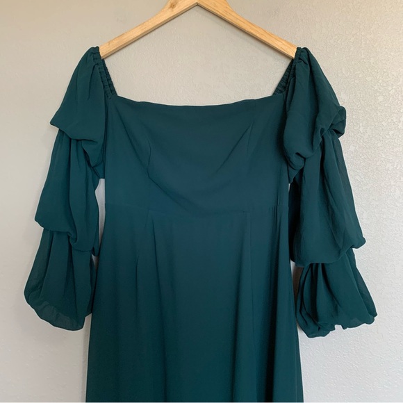 Lulus Medium Demure Aura Emerald Tiered Balloon Sleeve Maxi Dress NWT - Picture 4 of 16